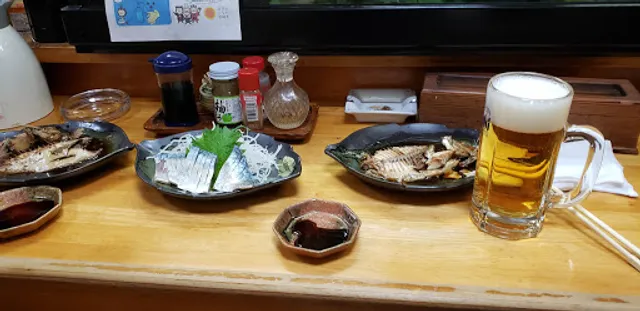 居酒屋やじろべえ