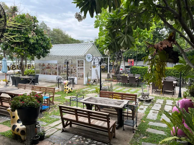 ภัตตาคารอ้วนสมบูรณ์