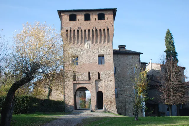 Castello di Casalgrande