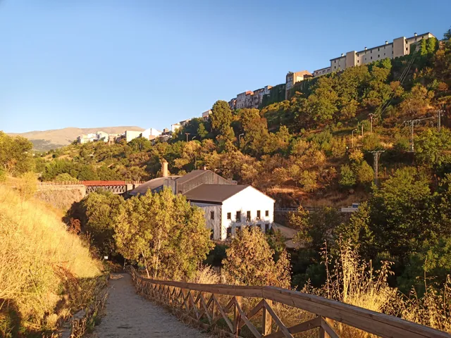 Route factories Béjar