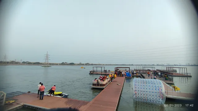 Periyakulam Lake Boat House