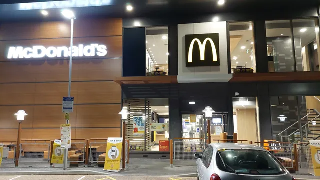 McDonald's Bedford Elms Parc