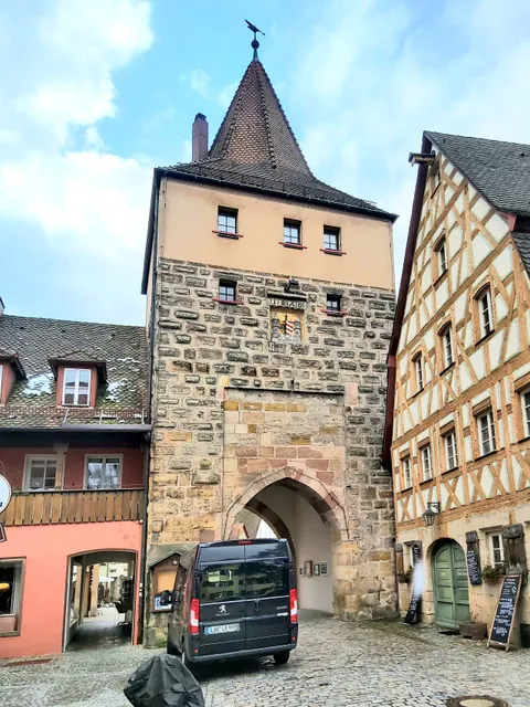 photo-1