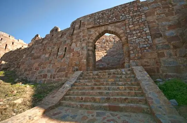 Adilabad Fort, Delhi