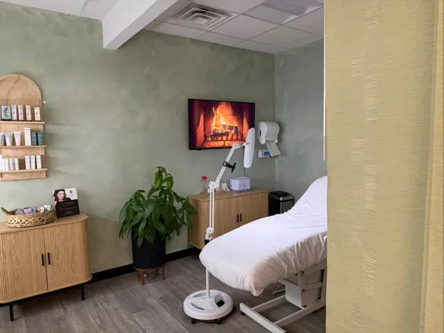 Sweet Glow Sugaring & Skincare