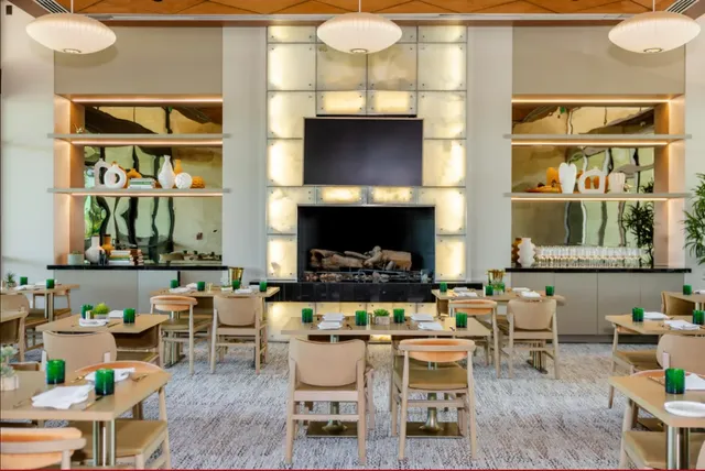 Kestrel A Richard Blais Kitchen + Lounge