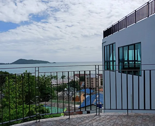 Rossarin Sea View Patong