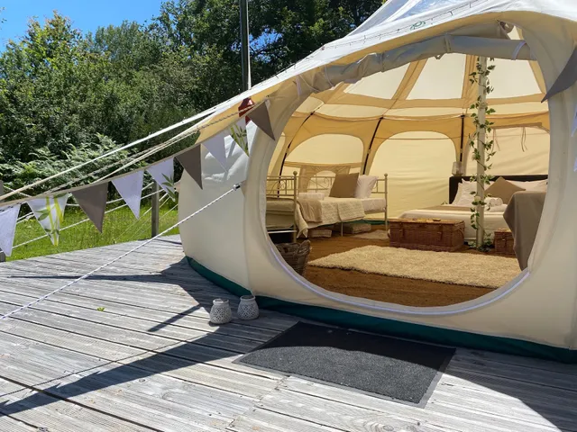 Fonclaire Holidays - Camping, Glamping luxury camping, & Gites