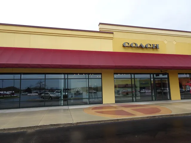 COACH Outlet