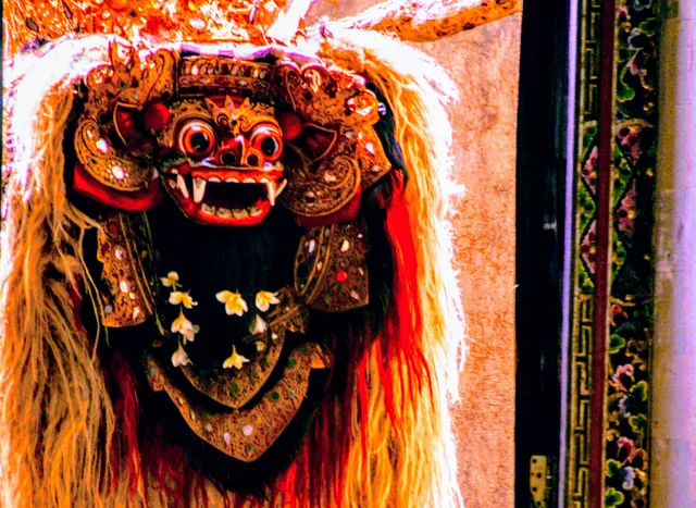 Tari Barong Dan Keris Batubulan