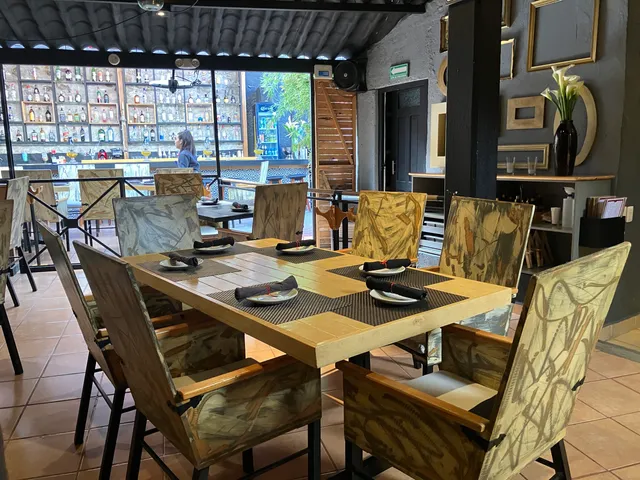 Folk Gastropub Bernal