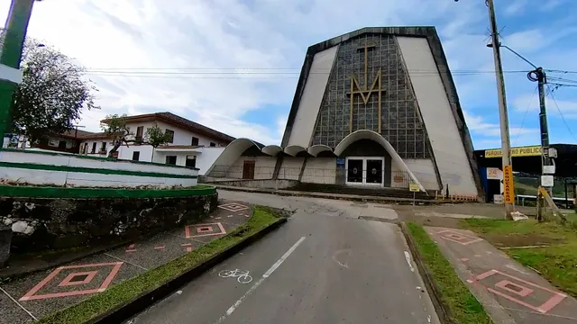 Santuario Nacional de la Virgen de la Medalla Milagrosa