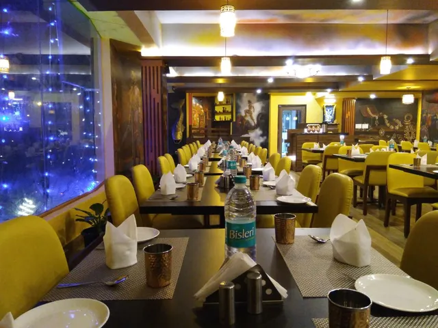 Shahi Kadaai Restaurant
