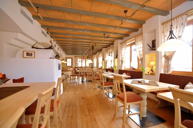 Nova Posta - Food | Vino