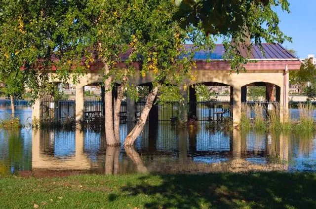 Harriet Island Regional Park