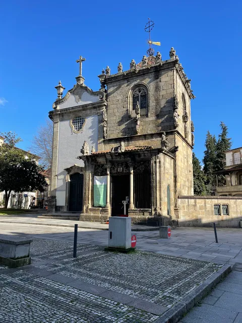 Capela e Casa dos Coimbras