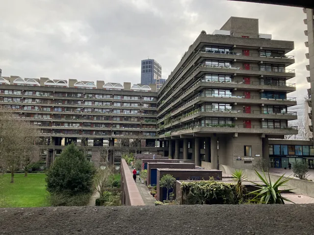 Thomas More Garden (Residents)