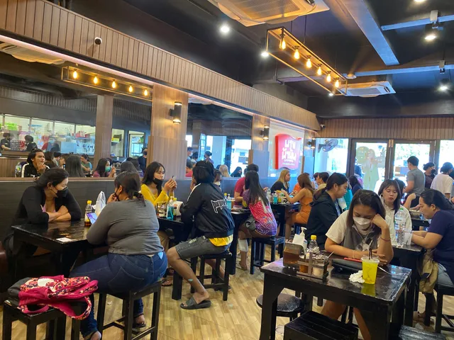 Kuaytiao Tomyamkung Manao Khaiwan