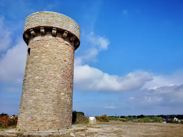 Tour de Locmaria
