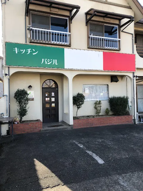 キッチン・バジル