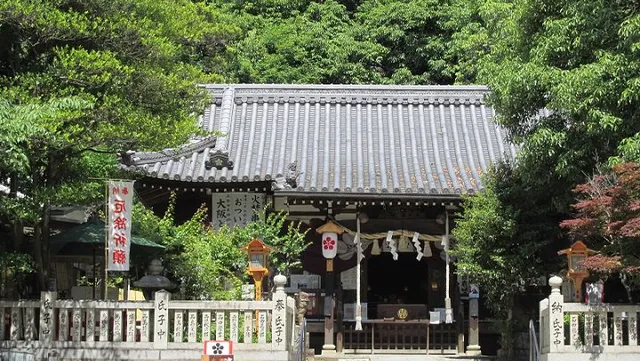 Senri-tenjin (Kamishinden Tenjinsha) Shrine