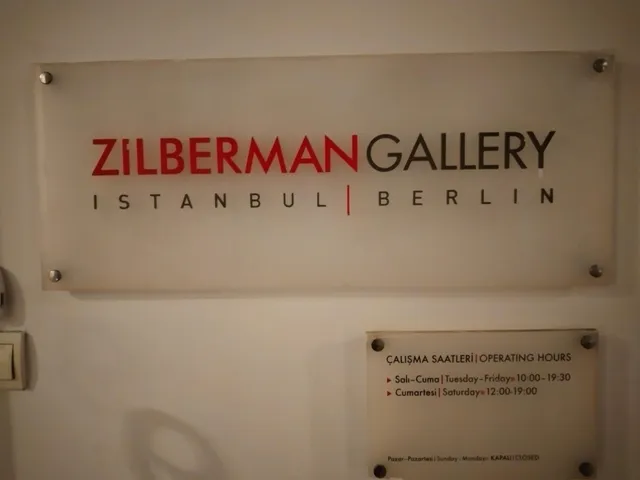 Zilberman Gallery