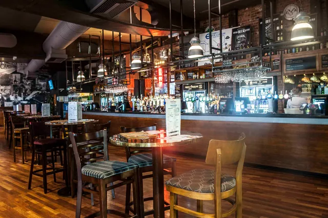 The Ice Wharf - JD Wetherspoon