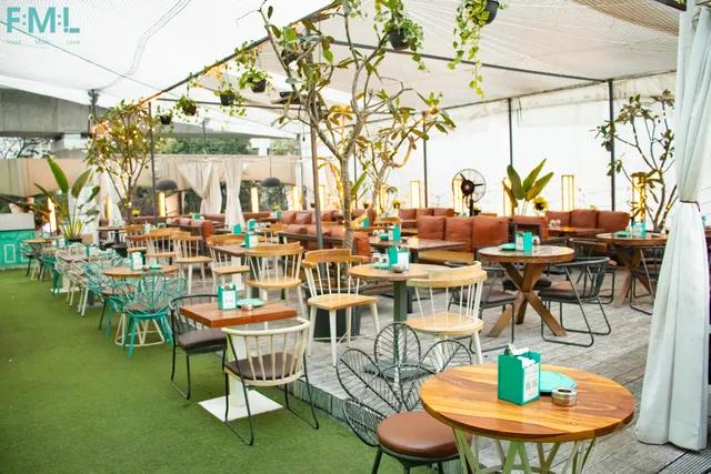 FML- Food Music Love (Kalyani Nagar)