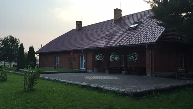 Aka, motelis, Veituls