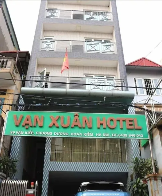Khách sạn Vạn Xuân