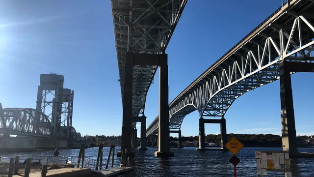 Gold Star Memorial Bridge
