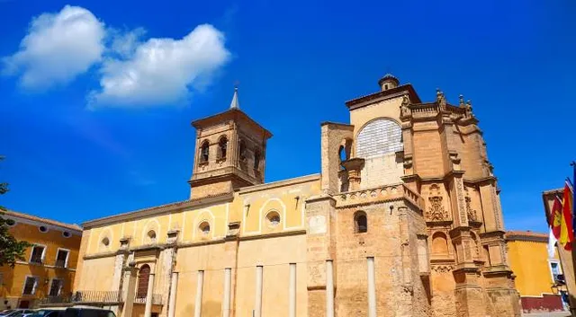 Iglesia parroquial de Santa María del Salvador