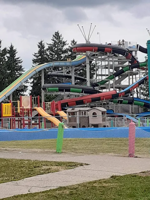 Pioneer Waterland & Dry Fun Park