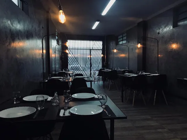 Restaurante Na Garagem