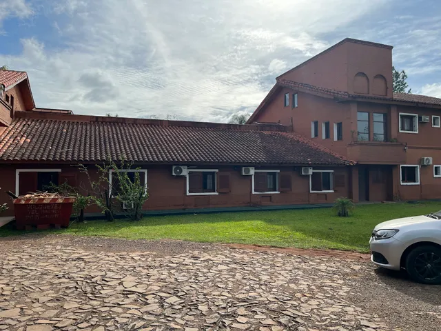 Marcopolo Suites Nautico