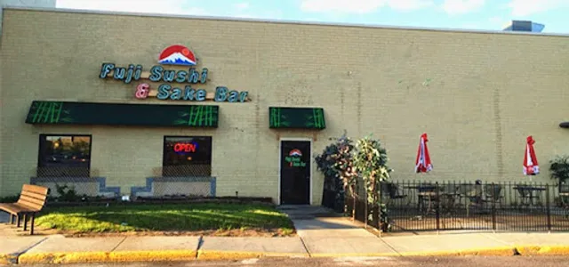 Fuji Sushi & Sake Bar
