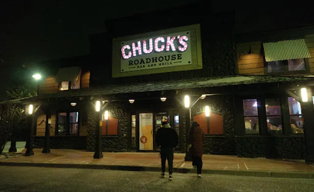 Chuck's Roadhouse Bar & Grill