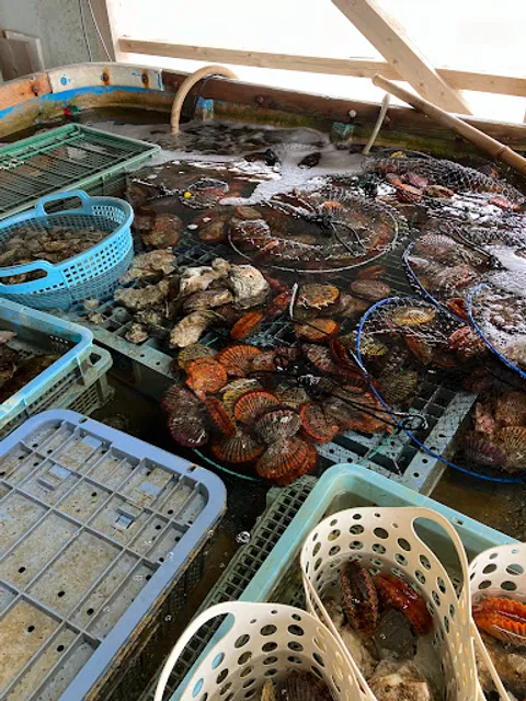 三洋水産 カキ小屋