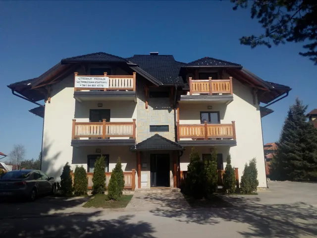 Apartmani Roganović