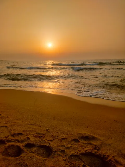 Shāţi' ash Shāţibī