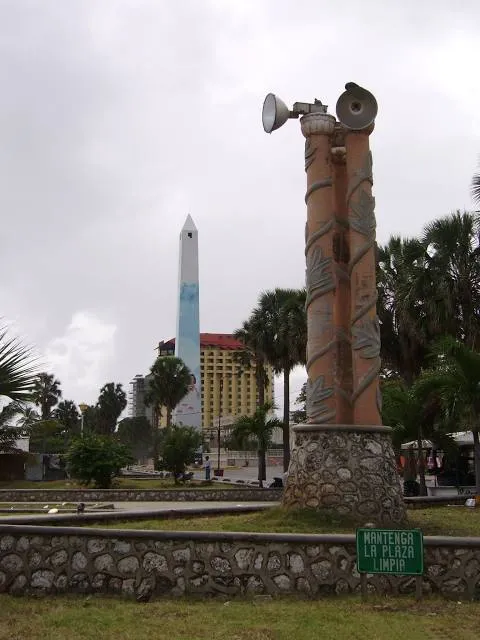 Santo Domingo Obelisk