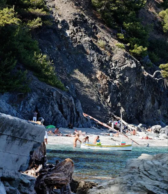 Plage Naturiste du Saint-Selon