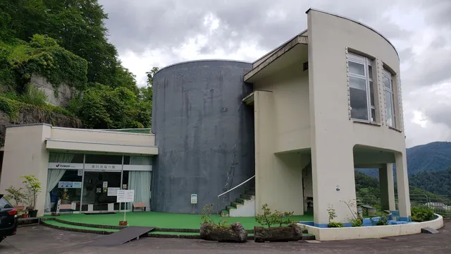 オクタダミデンリョクカン