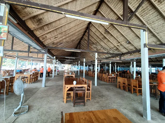 Med Sai Kitchen (Cha-am Beach)