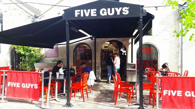 Five Guys Burgers and Fries Bercy Village