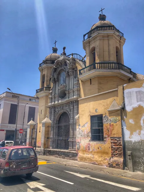 Parroquia Sagrado Corazón de Jesús "Los Huérfanos"