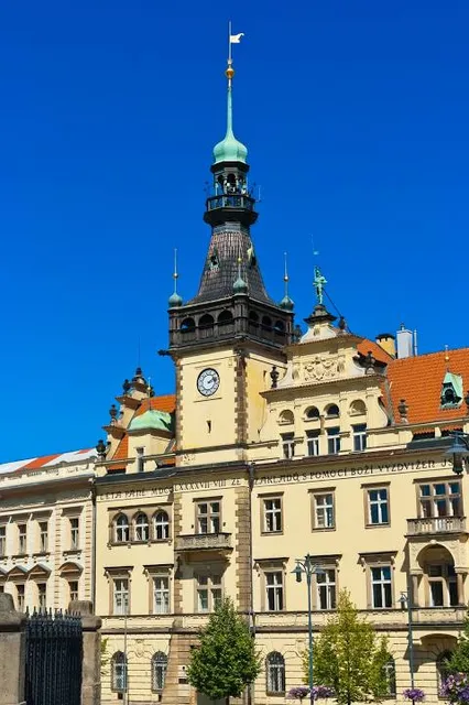 Zámecký park a Medvědárium