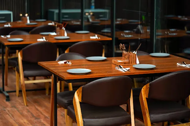 Dhems Kitchen & Cabaret