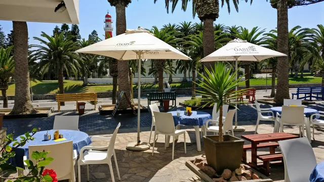 Cafe Anton Confectionery | Cakes & Cookies