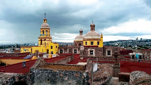 Templo y Exconvento de la Santa Cruz